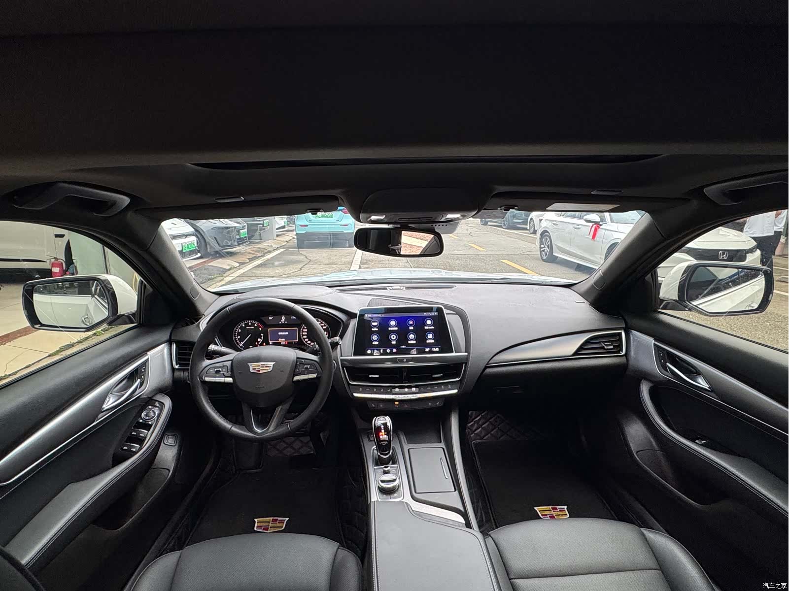 Cadillac CT5, 2022 11