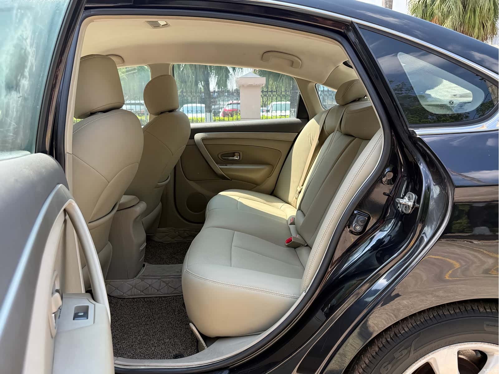 DongFeng A60, 2014 все фото