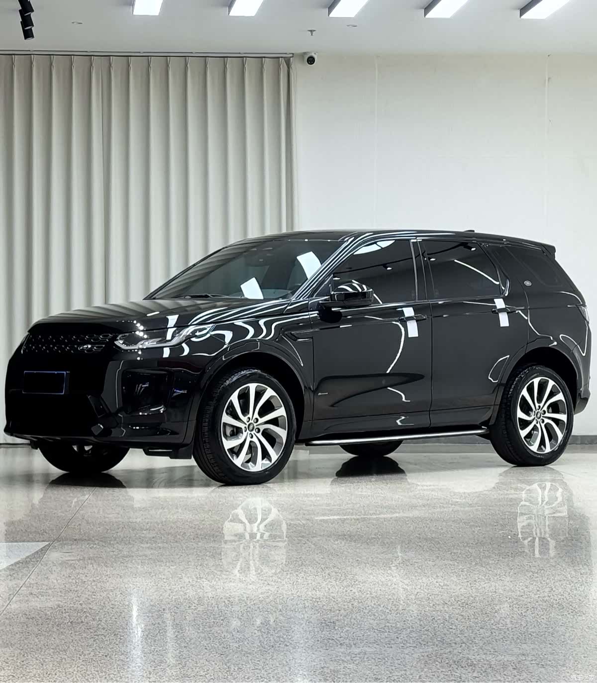 Land Rover Discovery, 2022 1