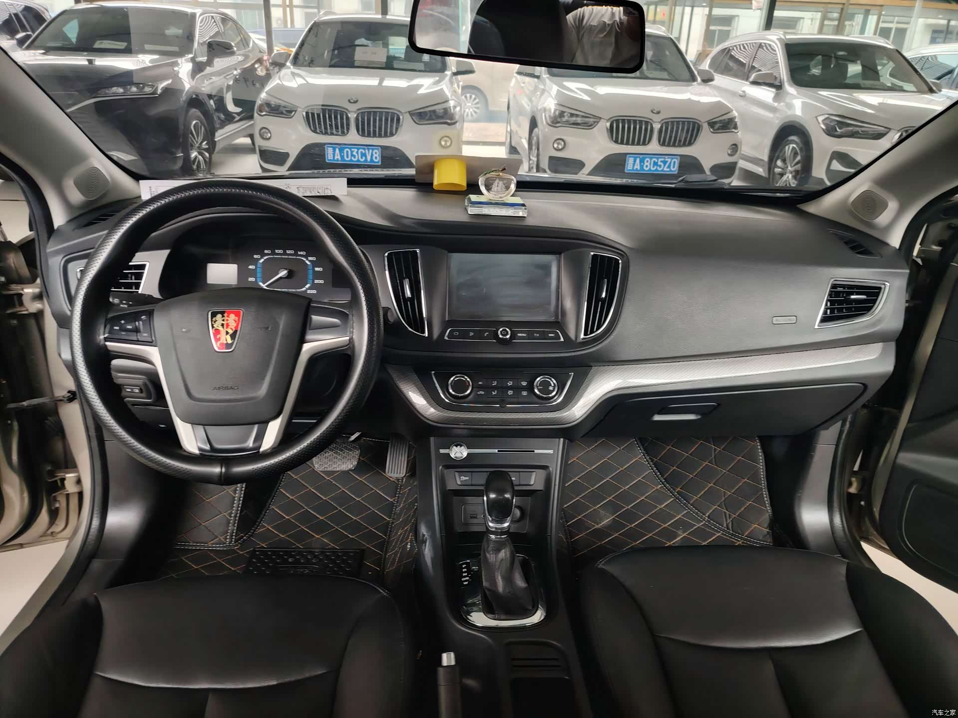 Roewe 360, 2017 8