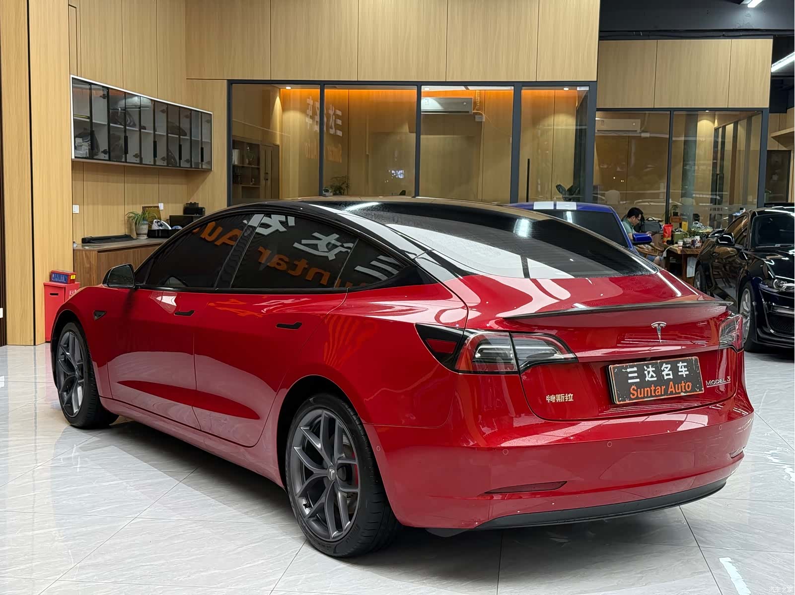 Tesla Model 3, 2022 4