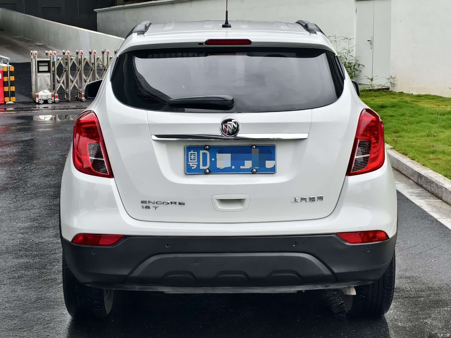 Buick Encore, 2017 10