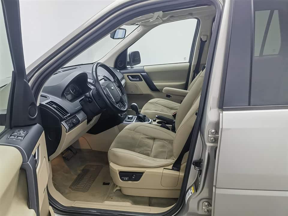 Land Rover Freelander 2