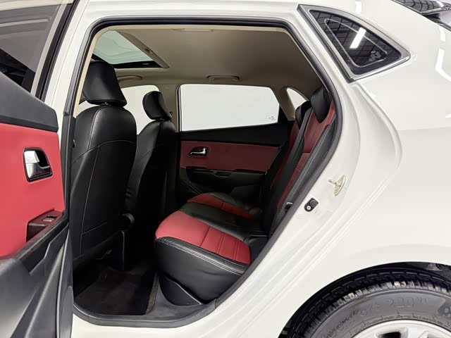 Kia K2 2015, фото 8