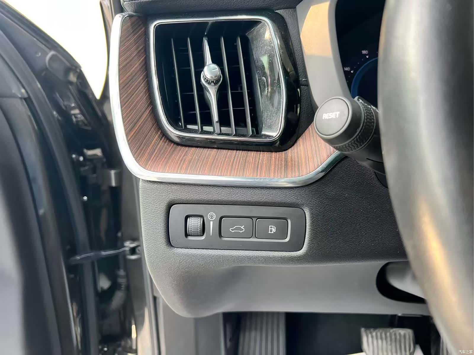Volvo XC60, 2022 21
