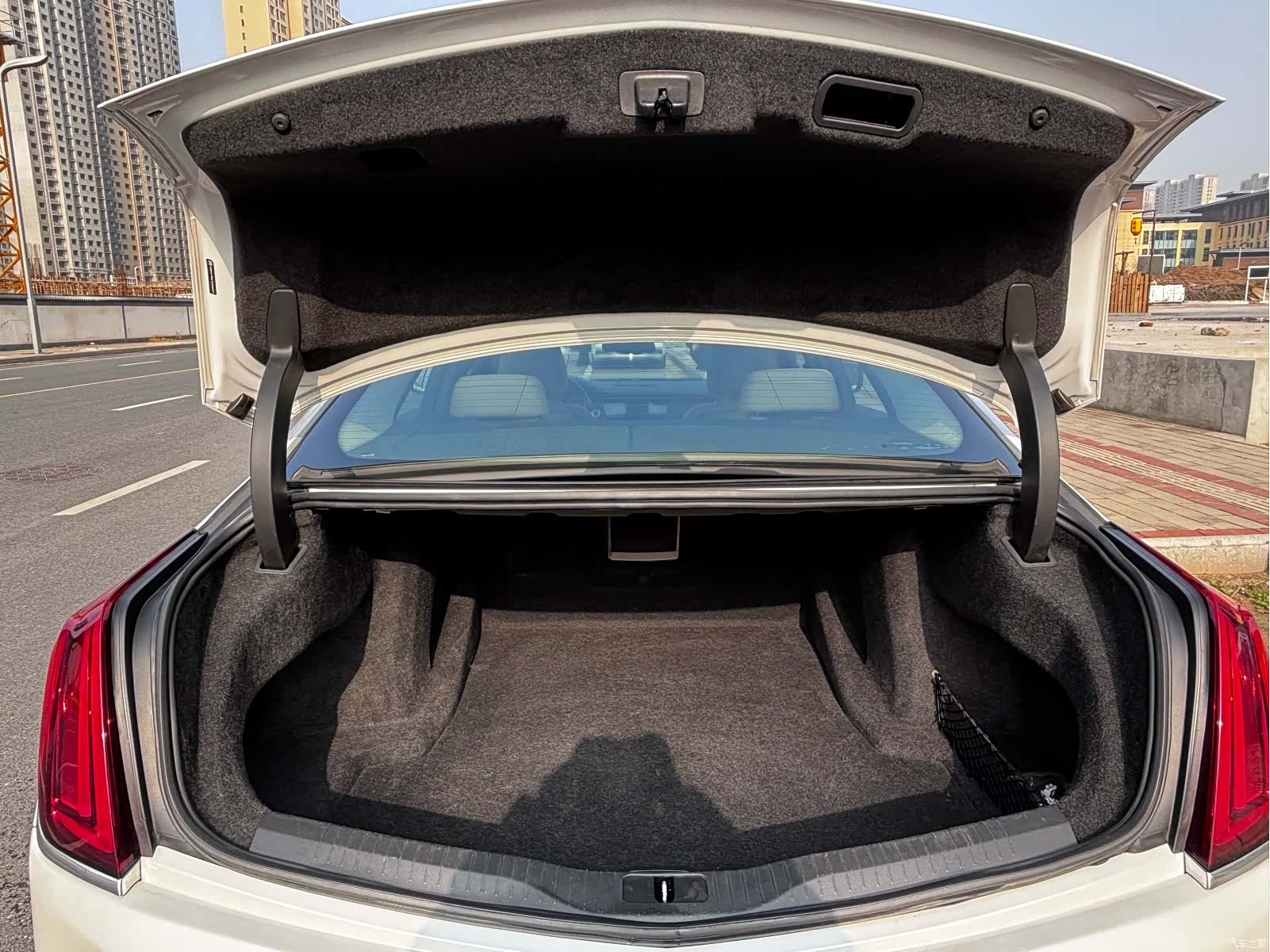 Cadillac CT6, 2018 9