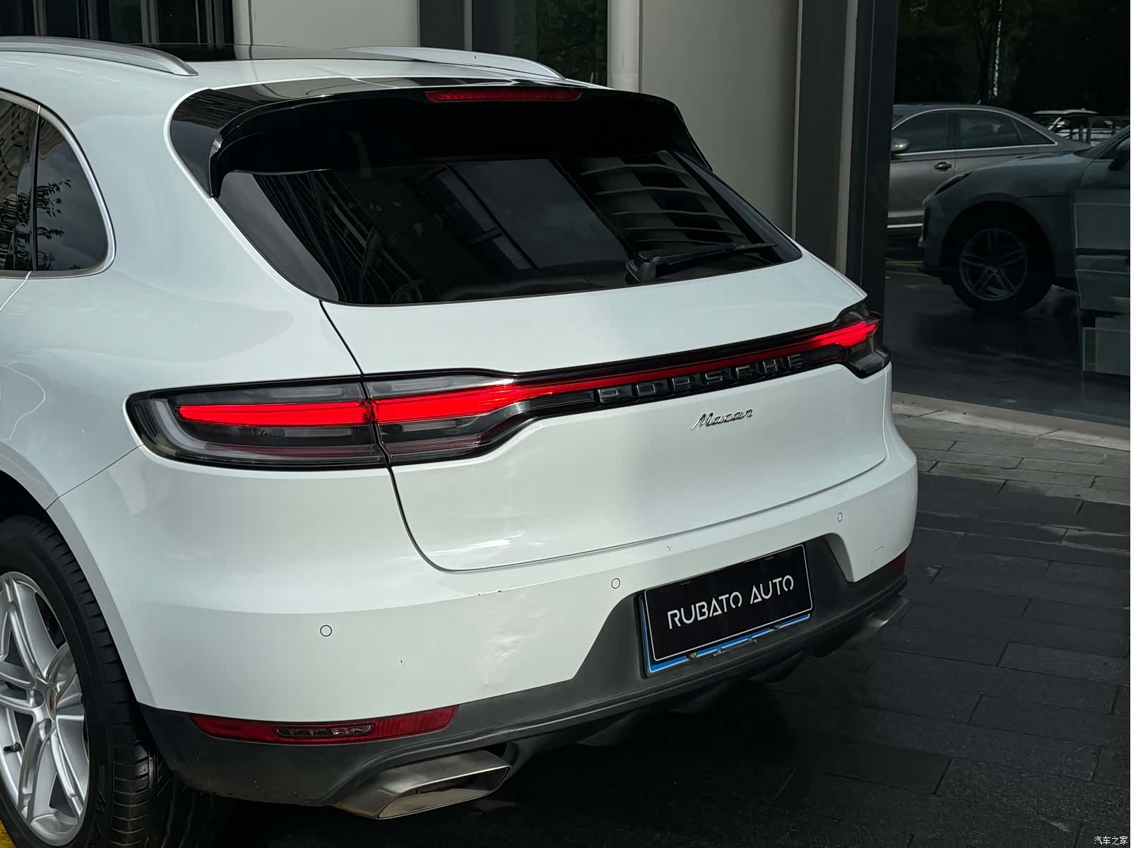 Porsche Macan, 2019 10
