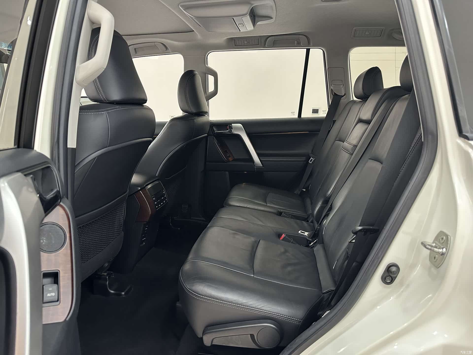 Toyota Prado, 2017 8