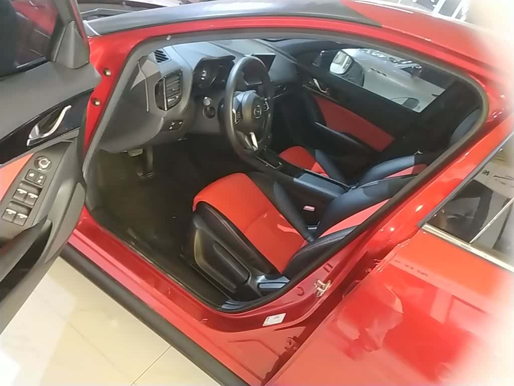 Mazda CX-4, 2021 16