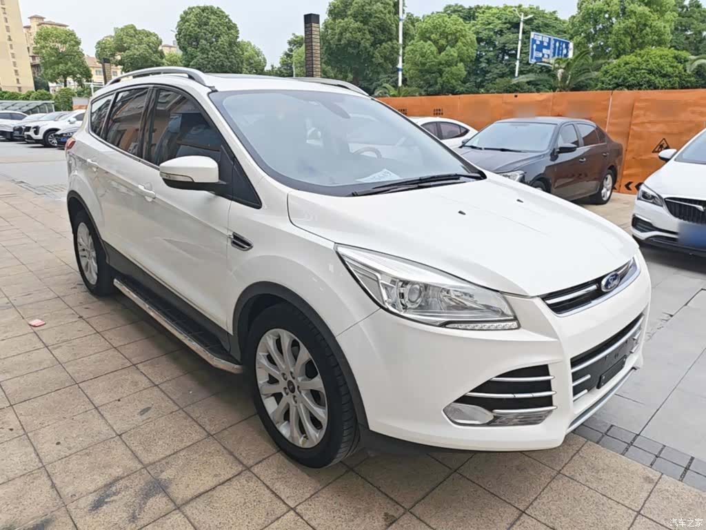 Ford Kuga, 2016 4