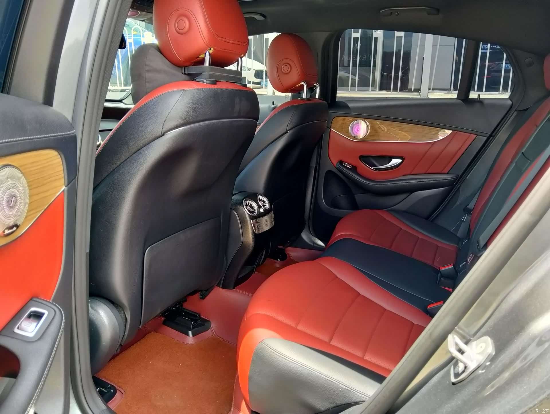 Mercedes-Benz GLC, 2018 10