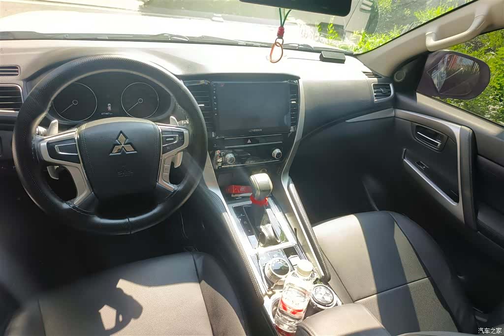 Mitsubishi Pajero, 2020 12