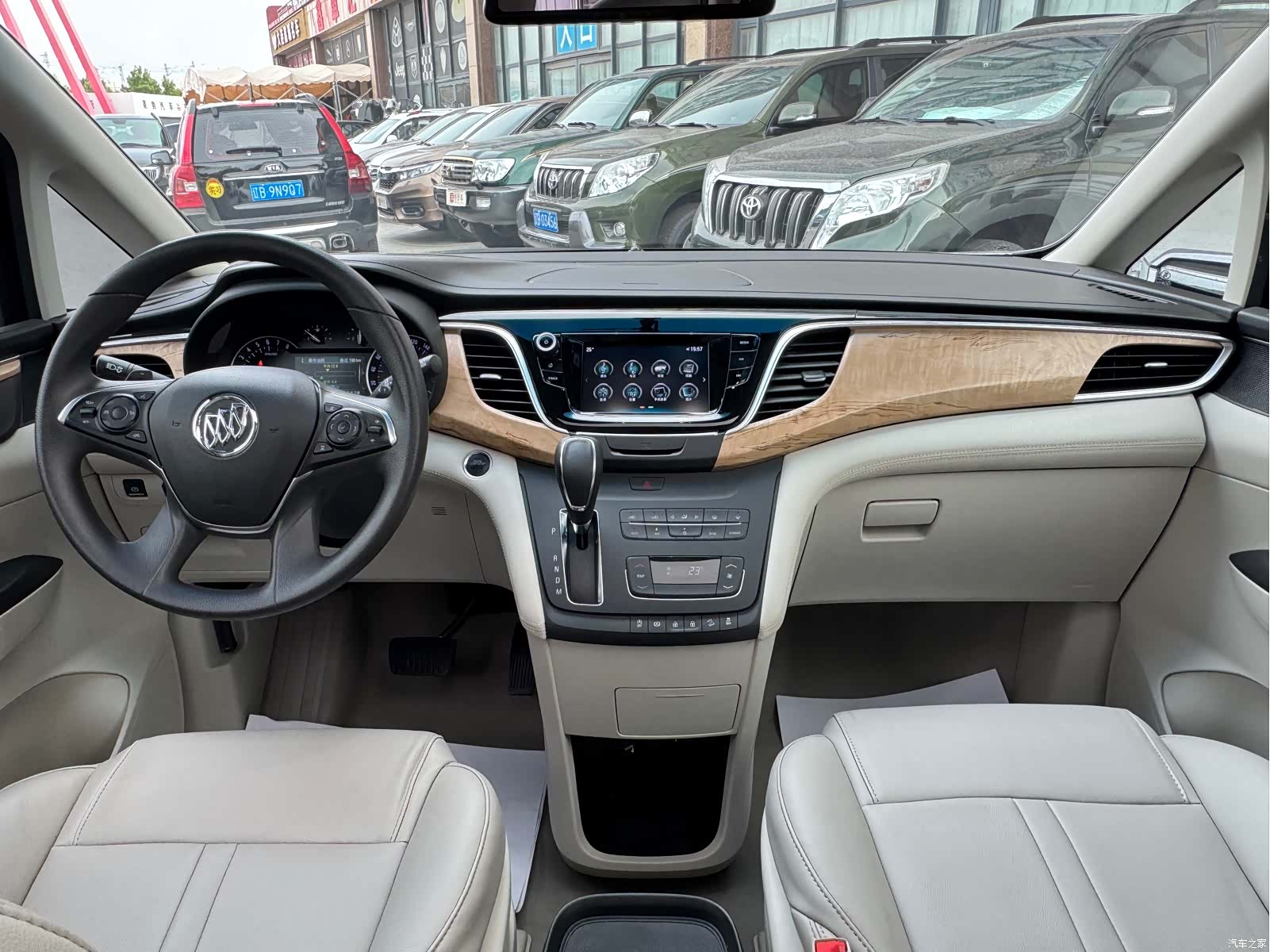 Buick GL8, 2018 11