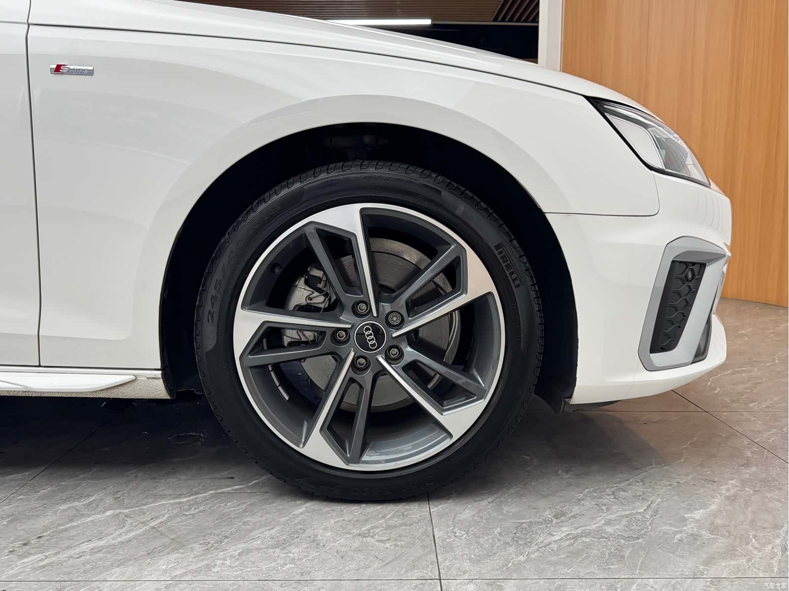 Audi A4L, 2022 16