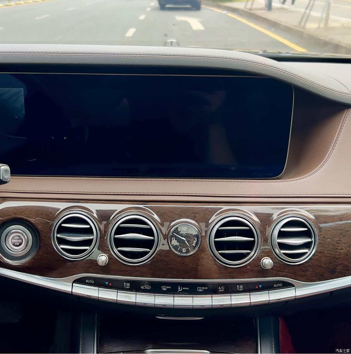 Mercedes-Benz S-Class, 2019 13