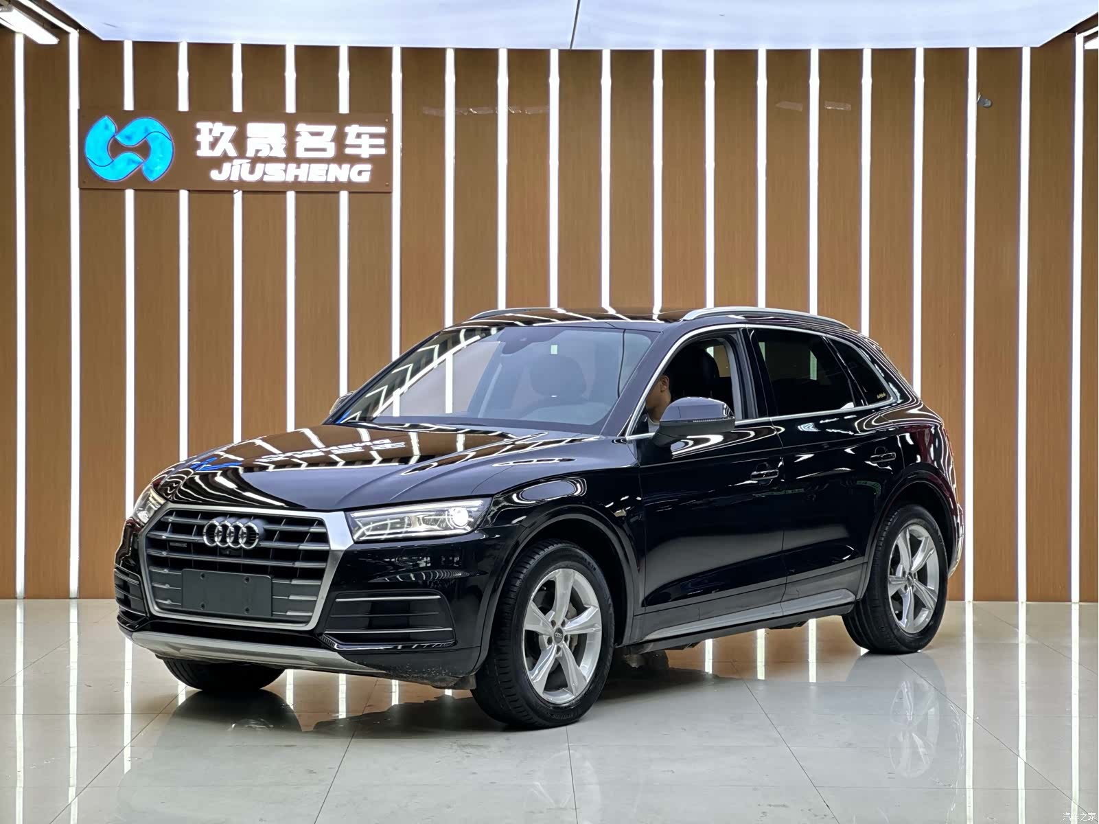 Audi Q5L, 2018 1