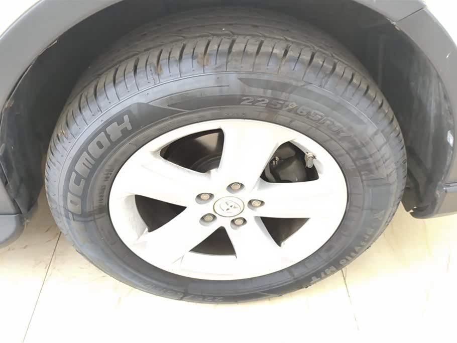 Toyota RAV4 Rongfang