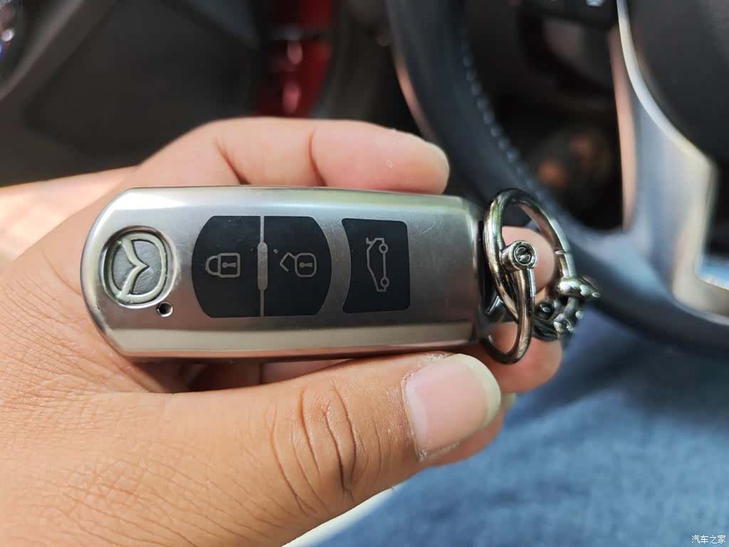 Mazda Mazda3, 2014 12