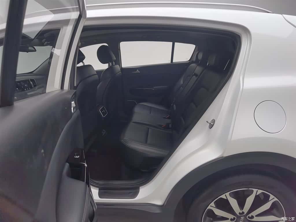 Kia KX5, 2017 15