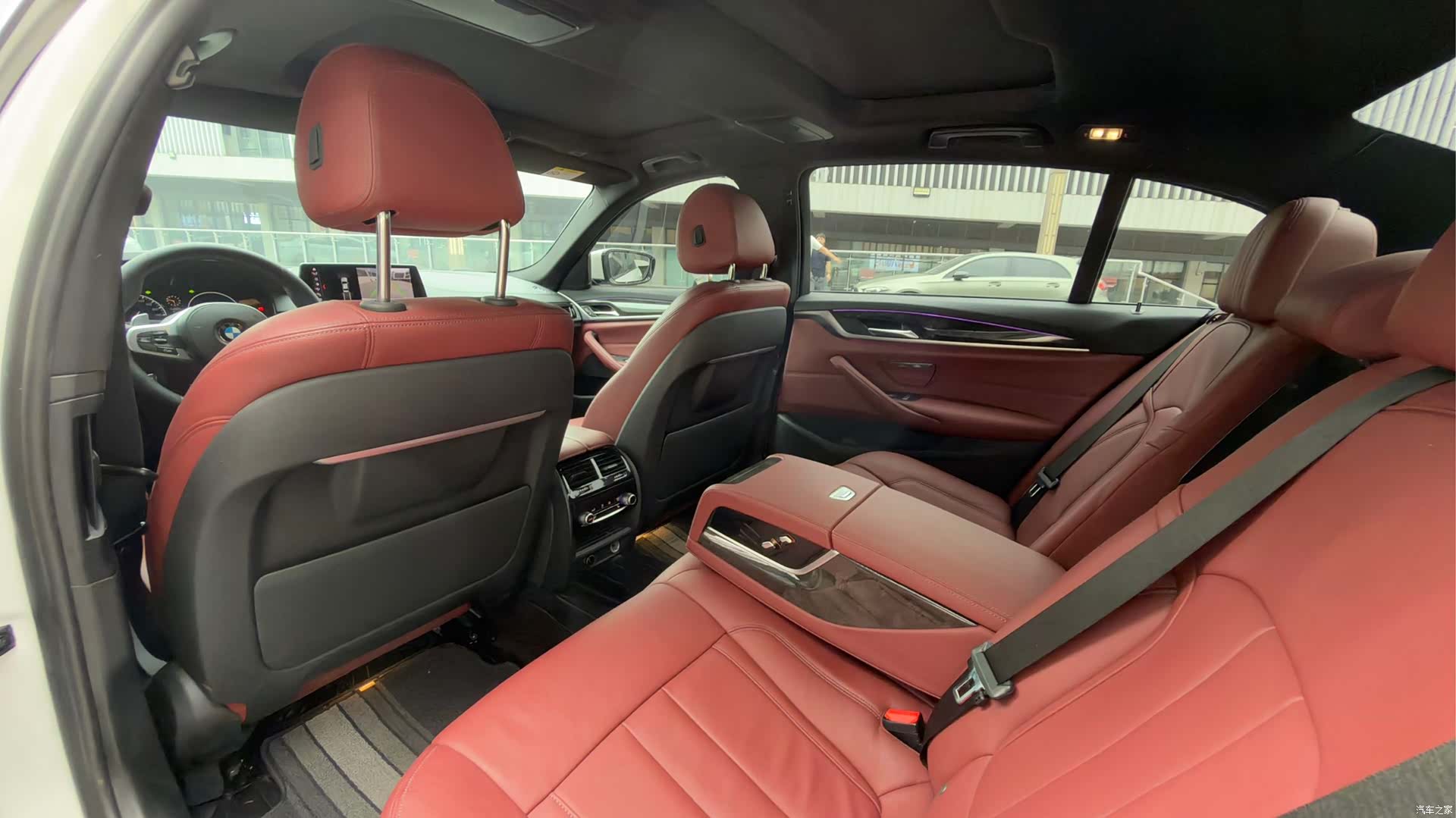 BMW 5 Series, 2019 12
