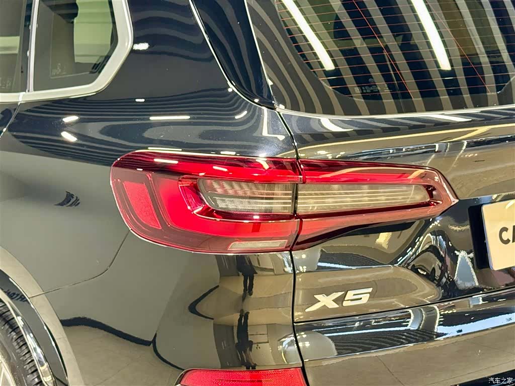 BMW X5, 2023 10
