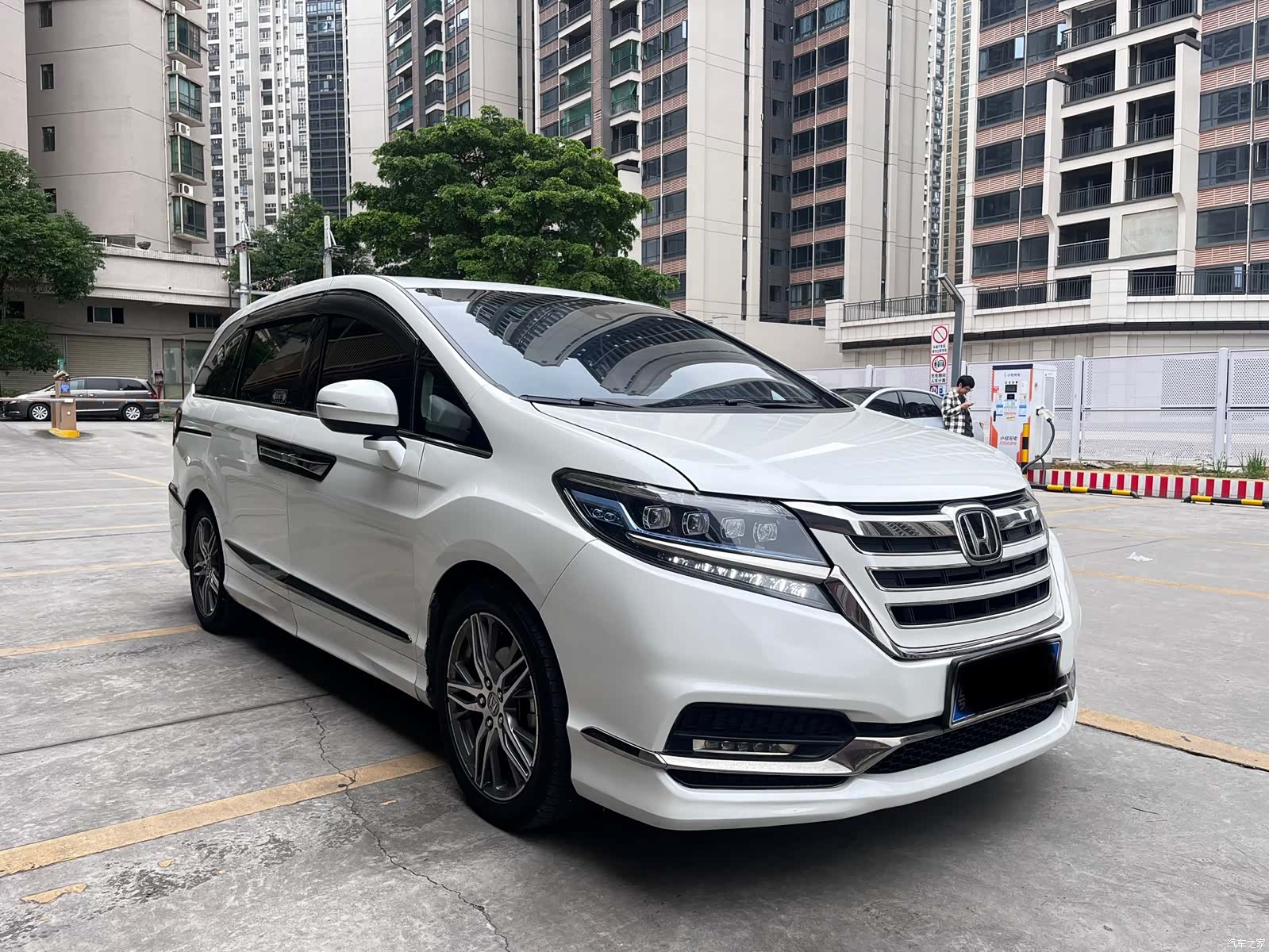 Honda Elysion, 2020 3