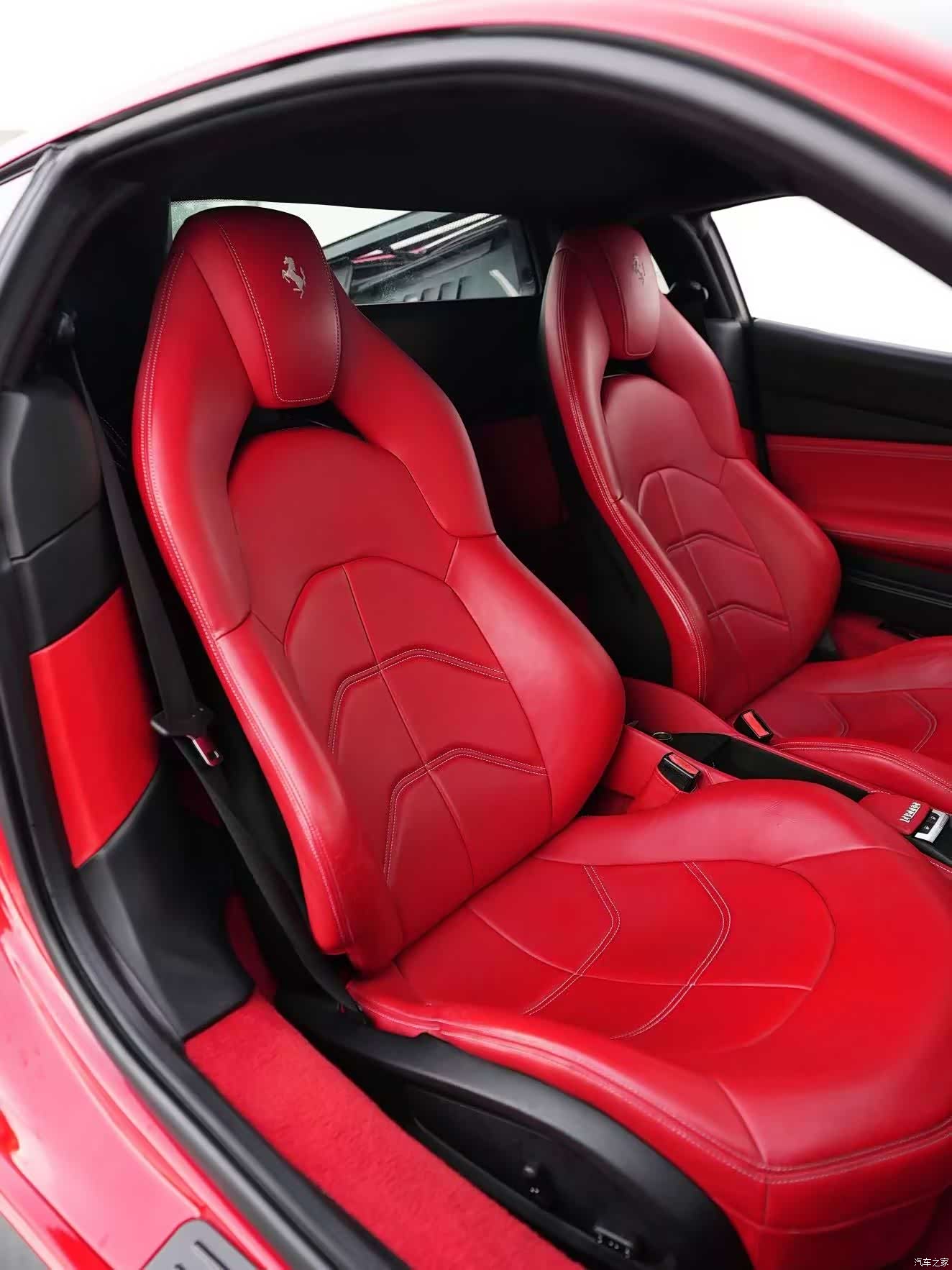 Ferrari 488, 2018 3
