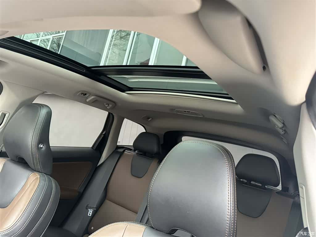Volvo XC60, 2018 8