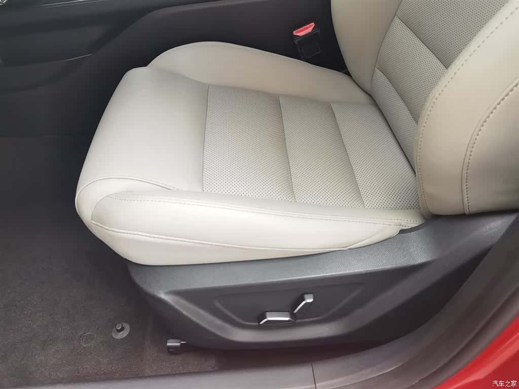 Geely Binray, 2018 20