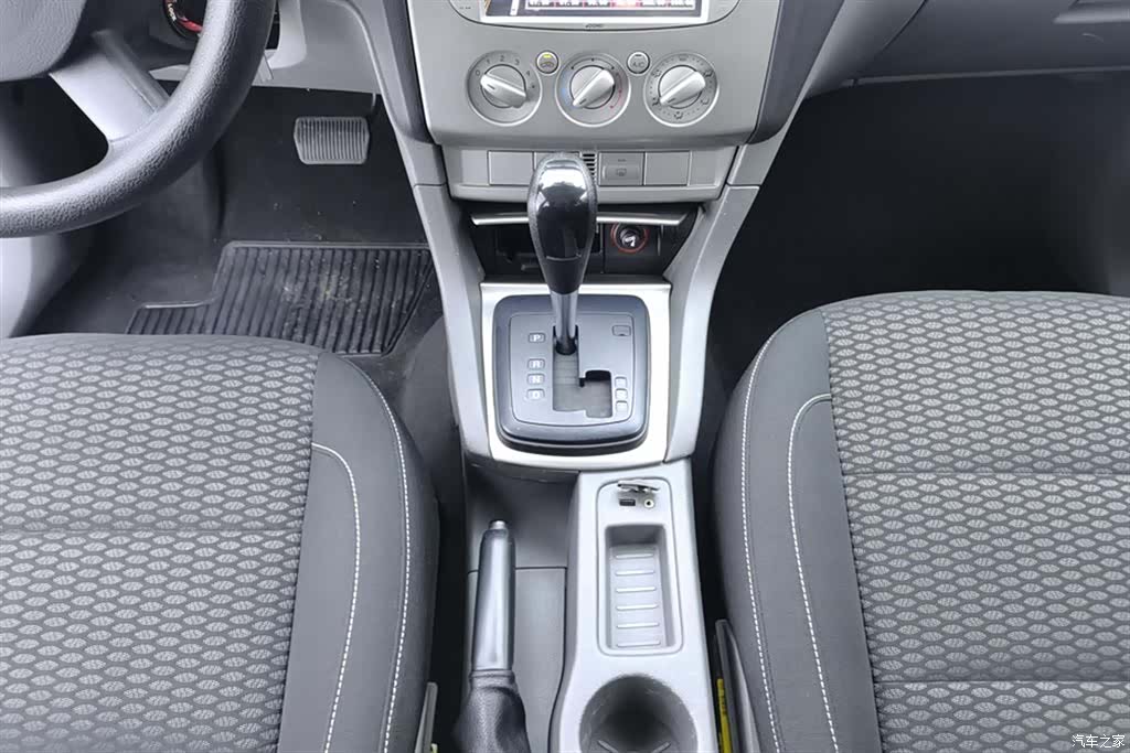 Ford Focus, 2013 16
