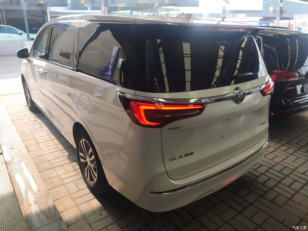 Buick GL8, 2020 23