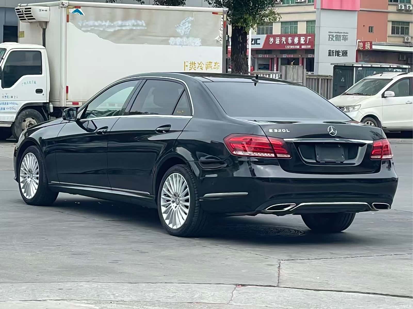Mercedes-Benz E-Class, 2015 7