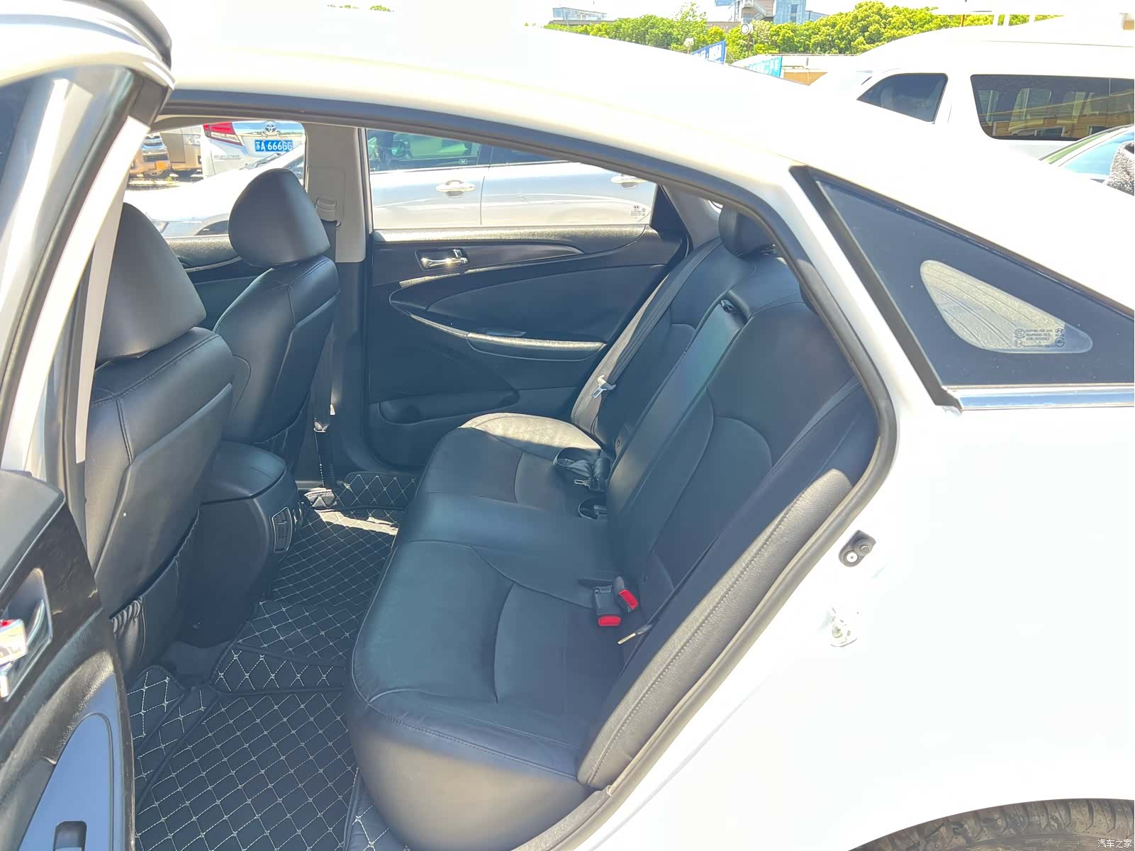 Hyundai Sonata, 2012 14