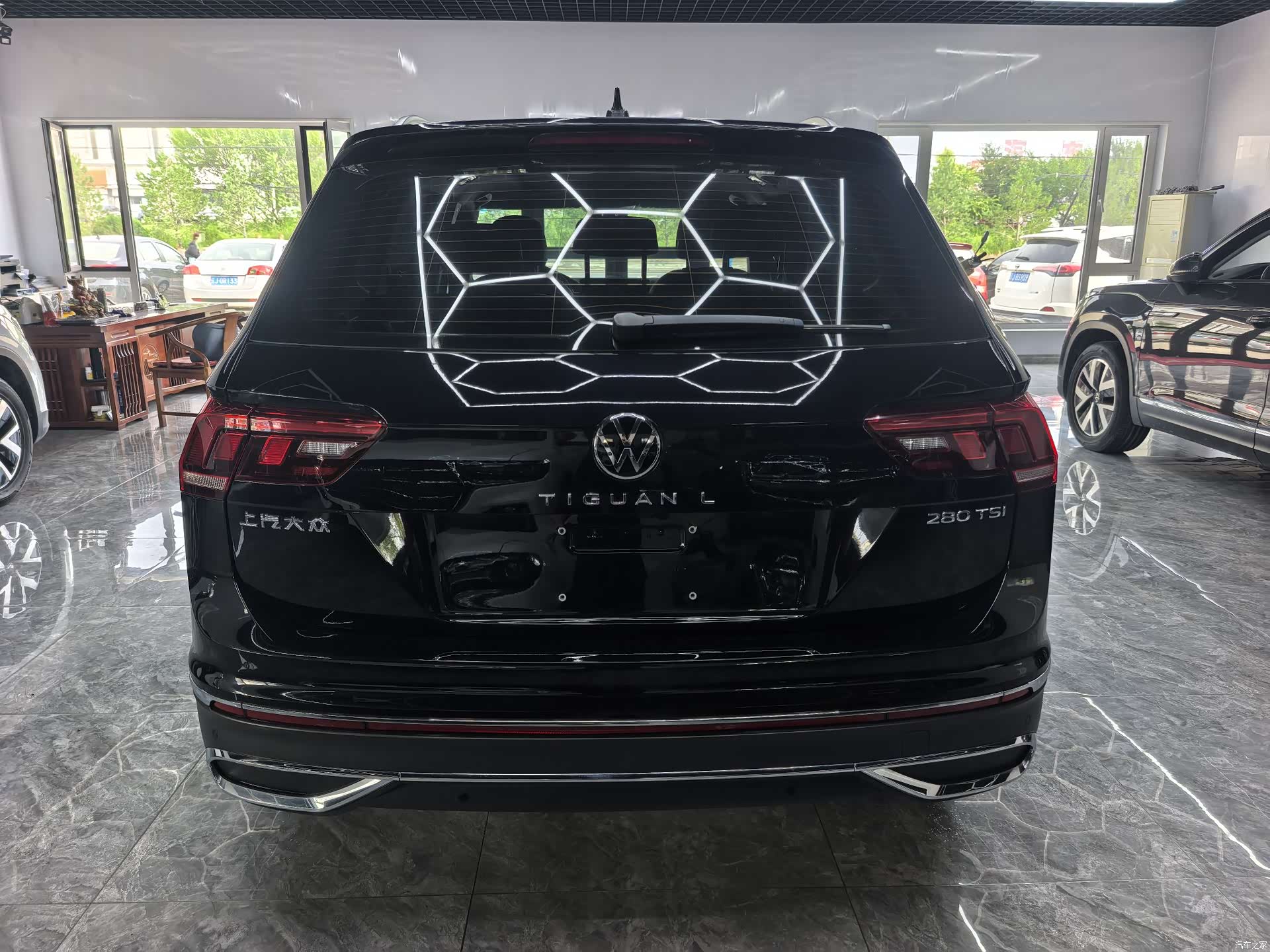 Volkswagen Tiguan L, 2023 6