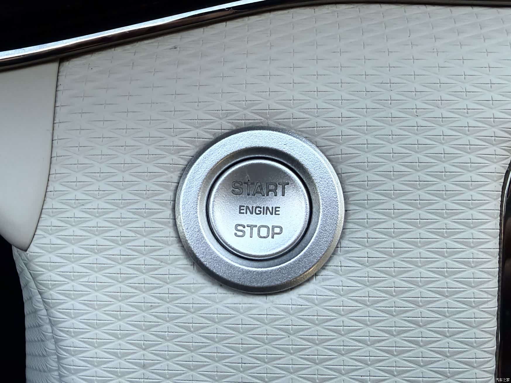 Land Rover Range Rover, 2022 25