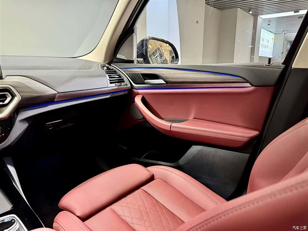 BMW X3, 2025 24