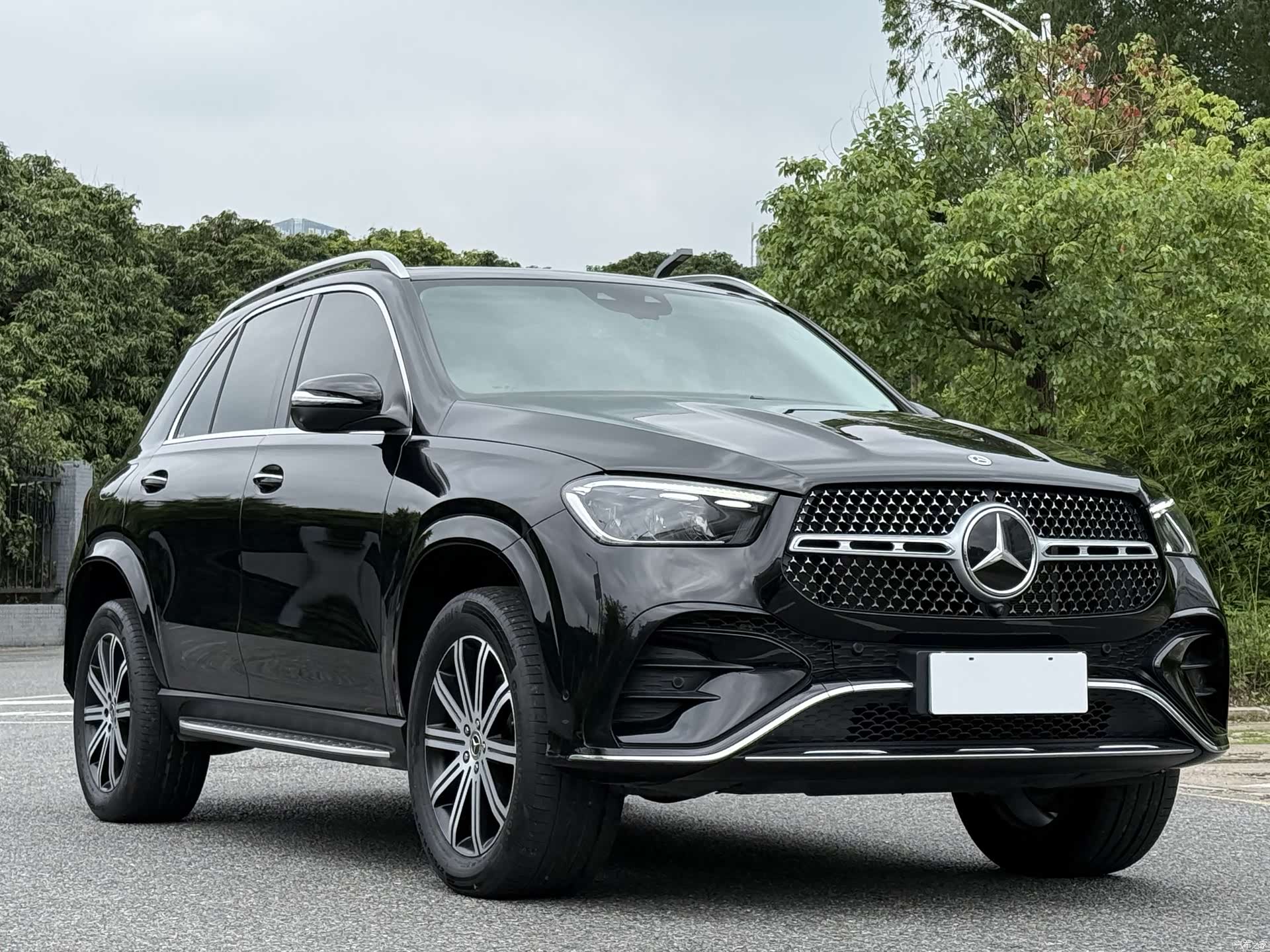 Mercedes-Benz GLE, 2024 3