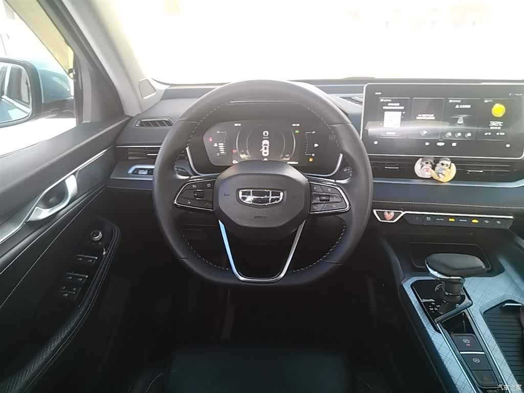 Geely Preface, 2022 11