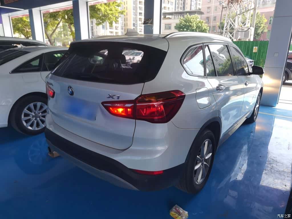 BMW X1, 2017 все фото