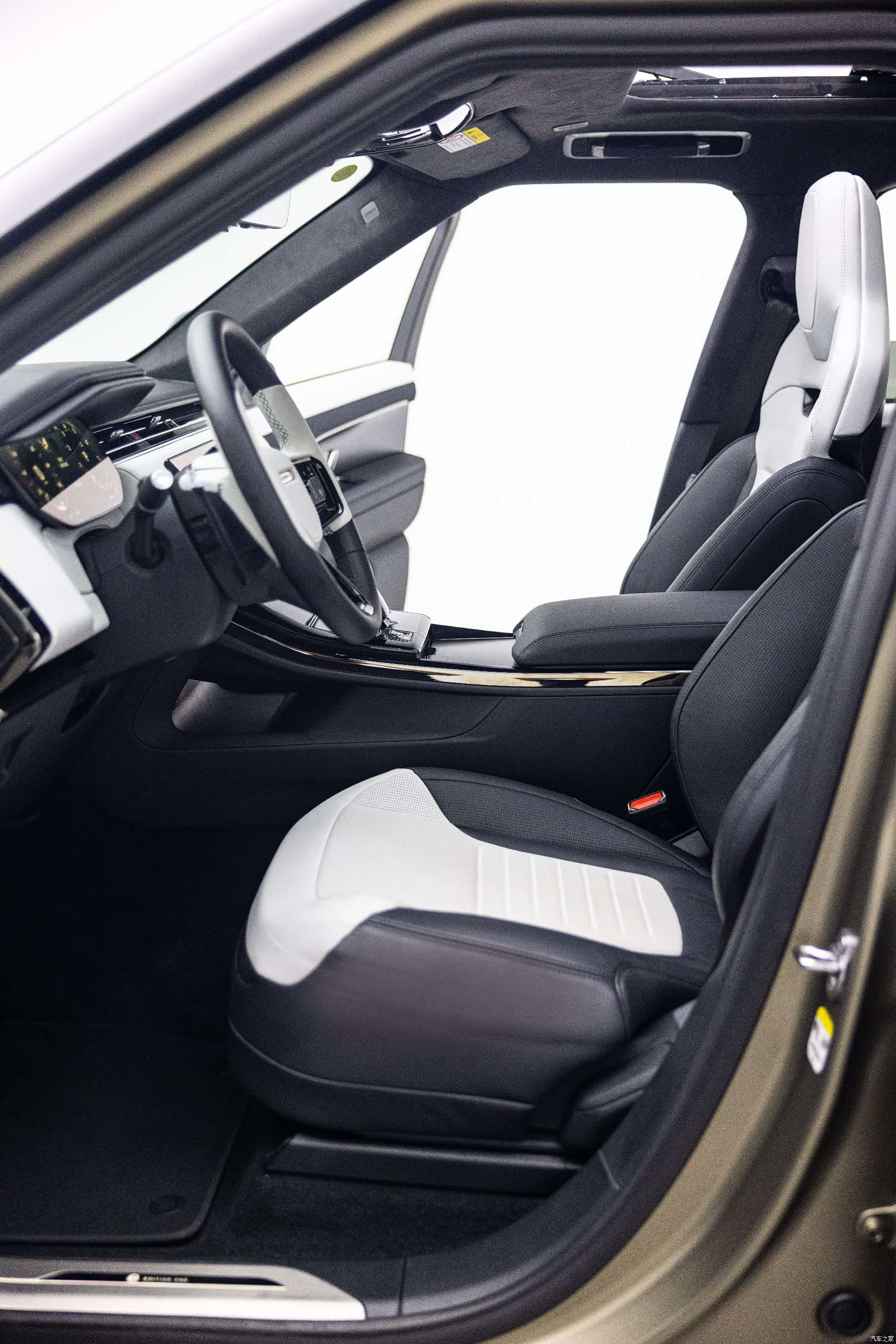 Land Rover Range Rover, 2026 19