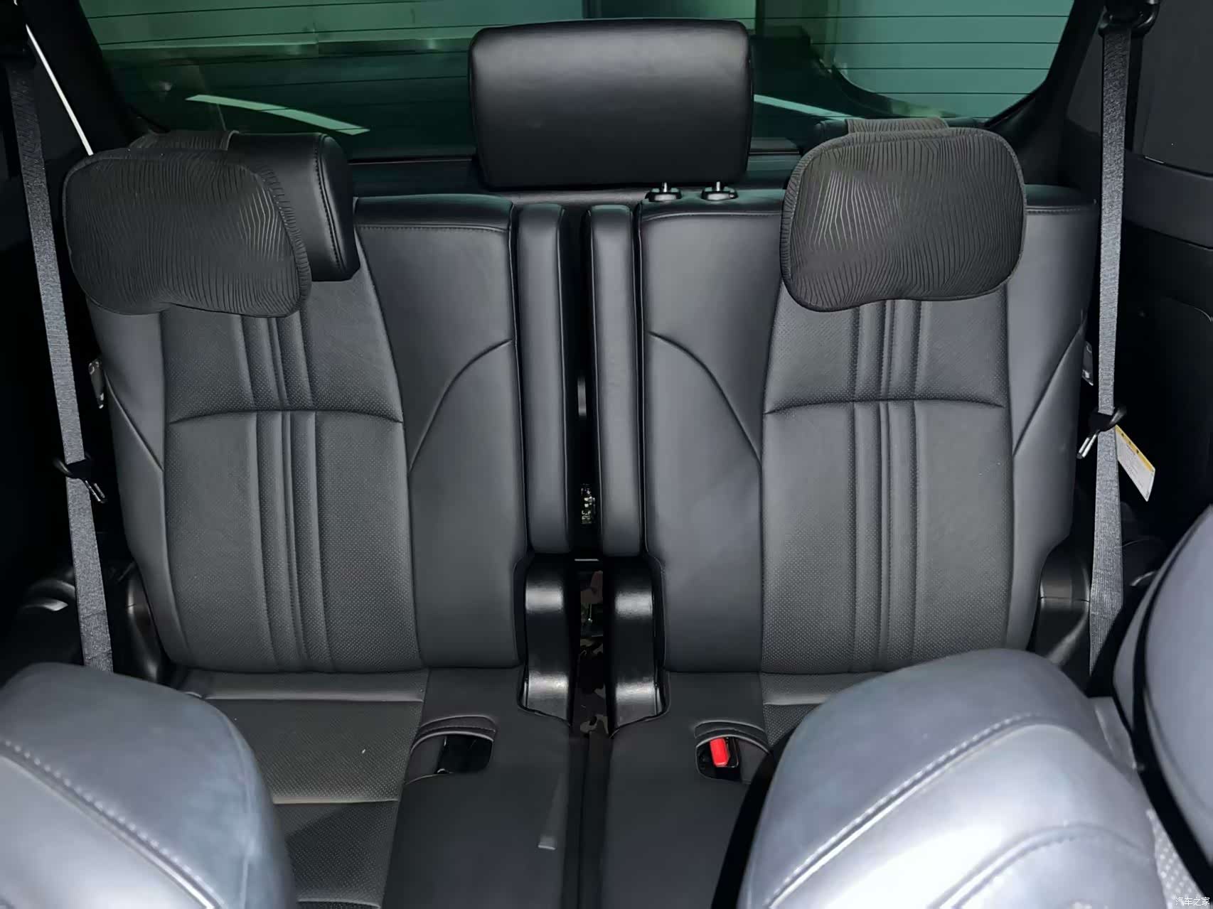 Toyota Alphard, 2020 12