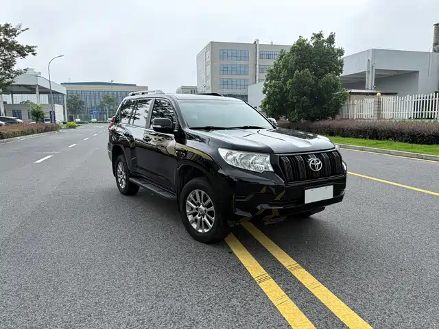 Toyota Prado 2019 — купить из Китая под заказ