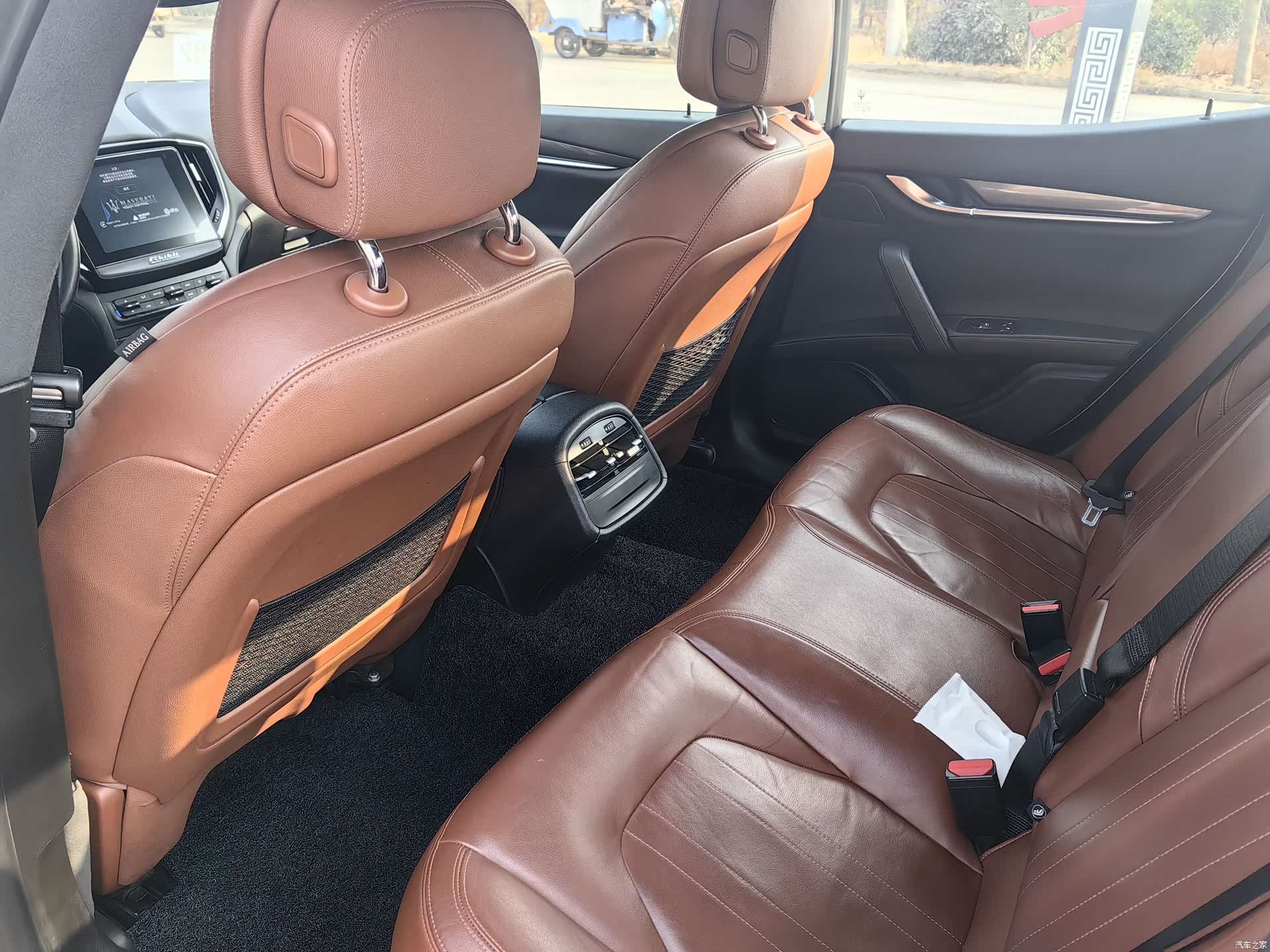 Maserati Ghibli, 2018 6