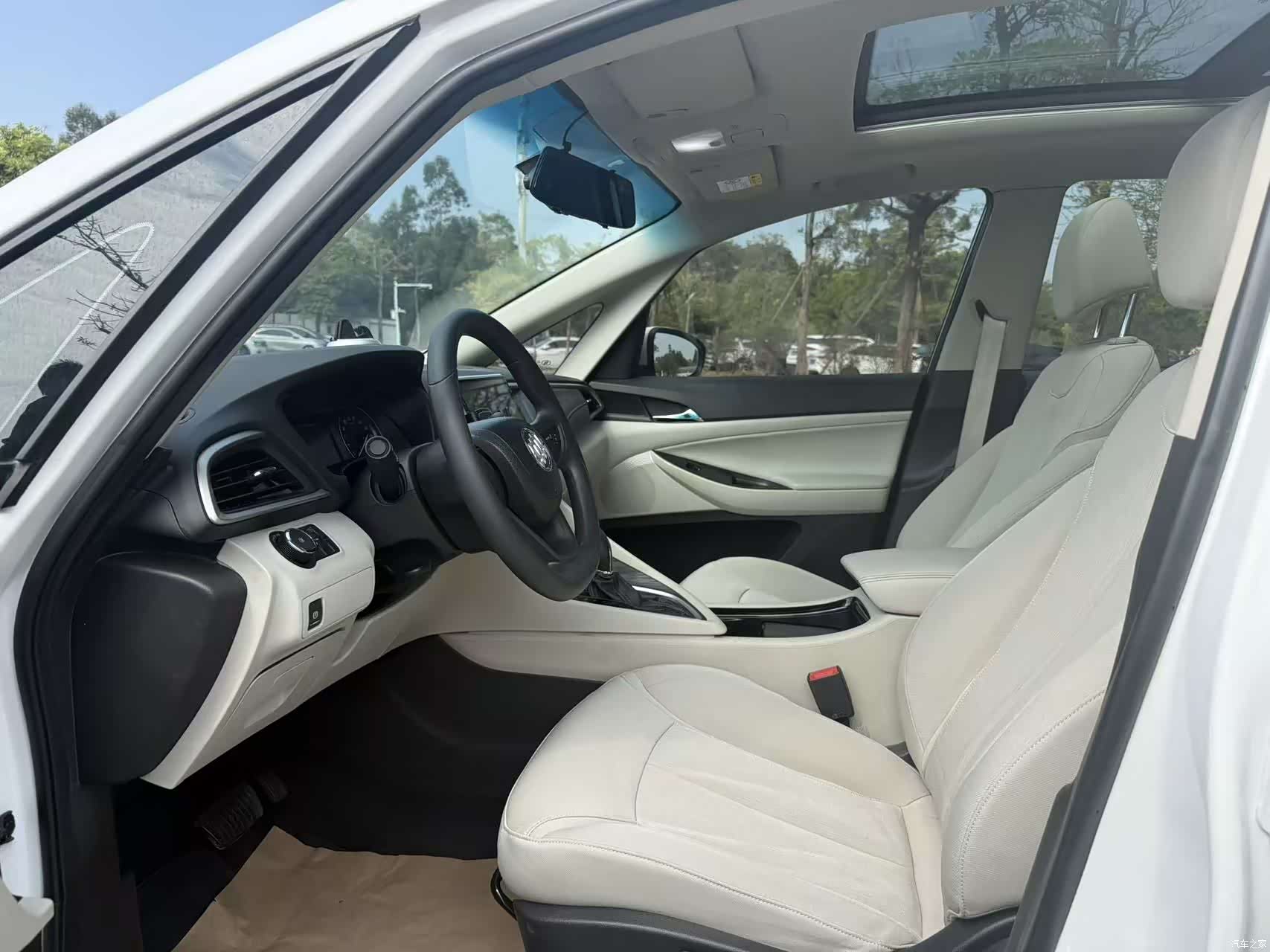 Buick GL6, 2019 4