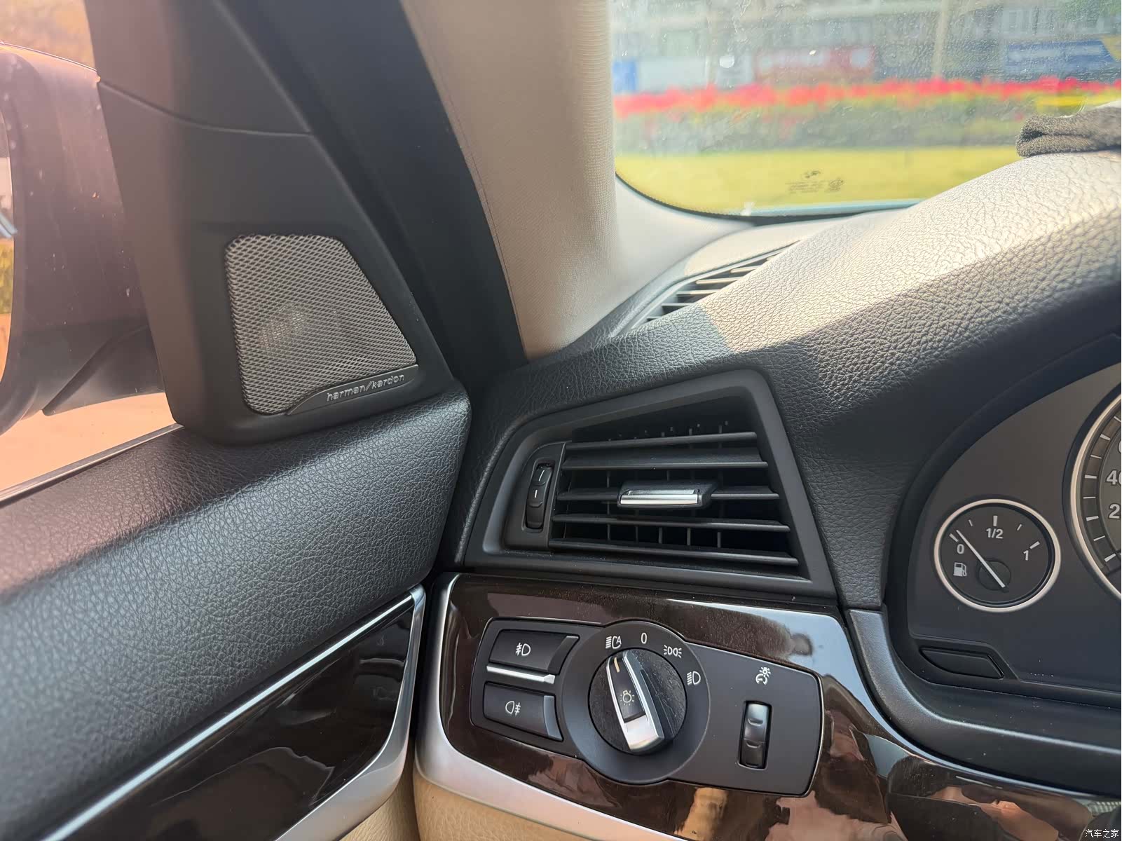 BMW 5 Series, 2011 17