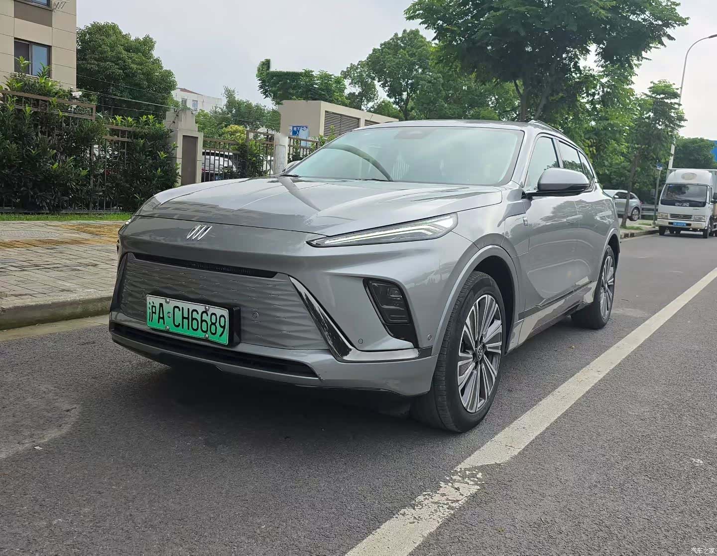 Buick E5, 2023 1