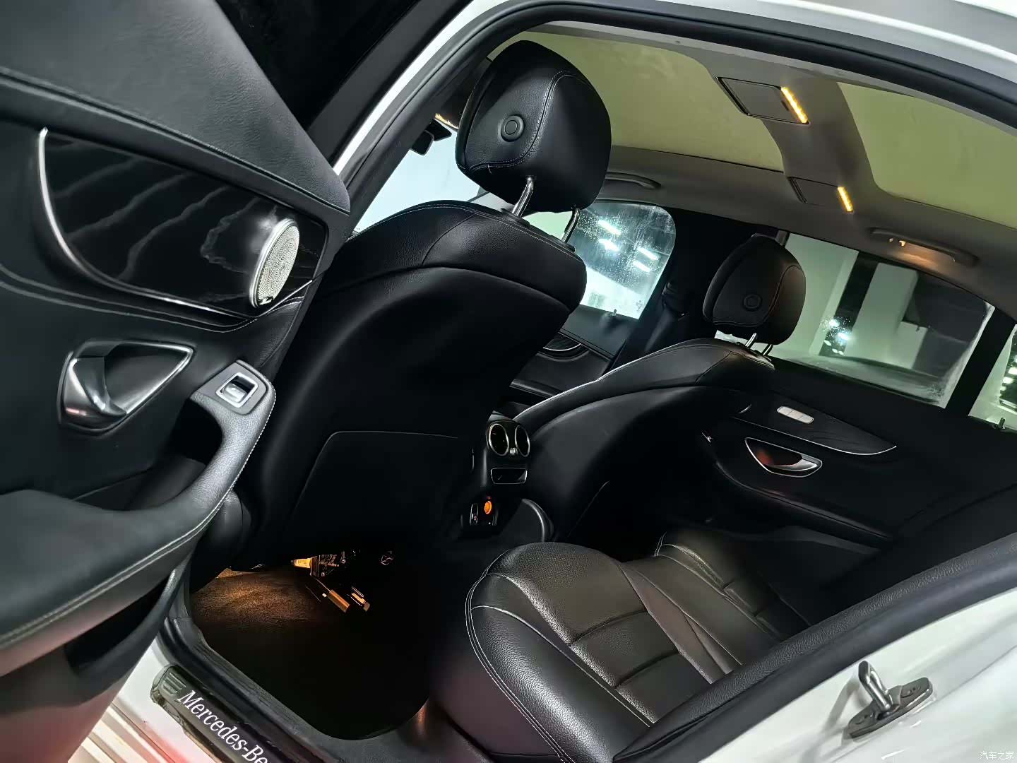 Mercedes-Benz C-Class, 2020 14