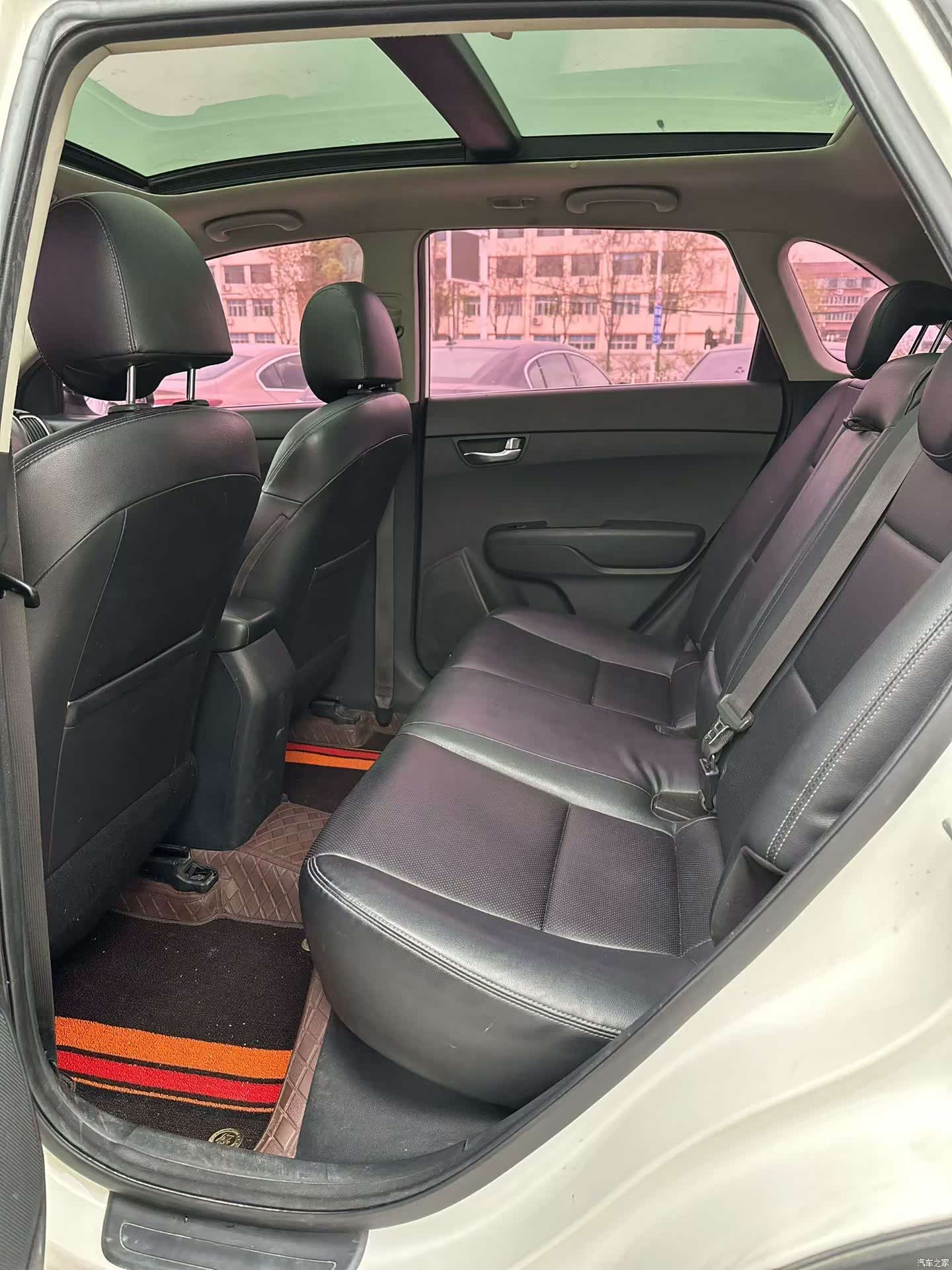 Kia KX3, 2016 6