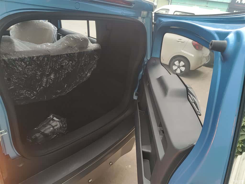 Wuling Yep, 2025 12