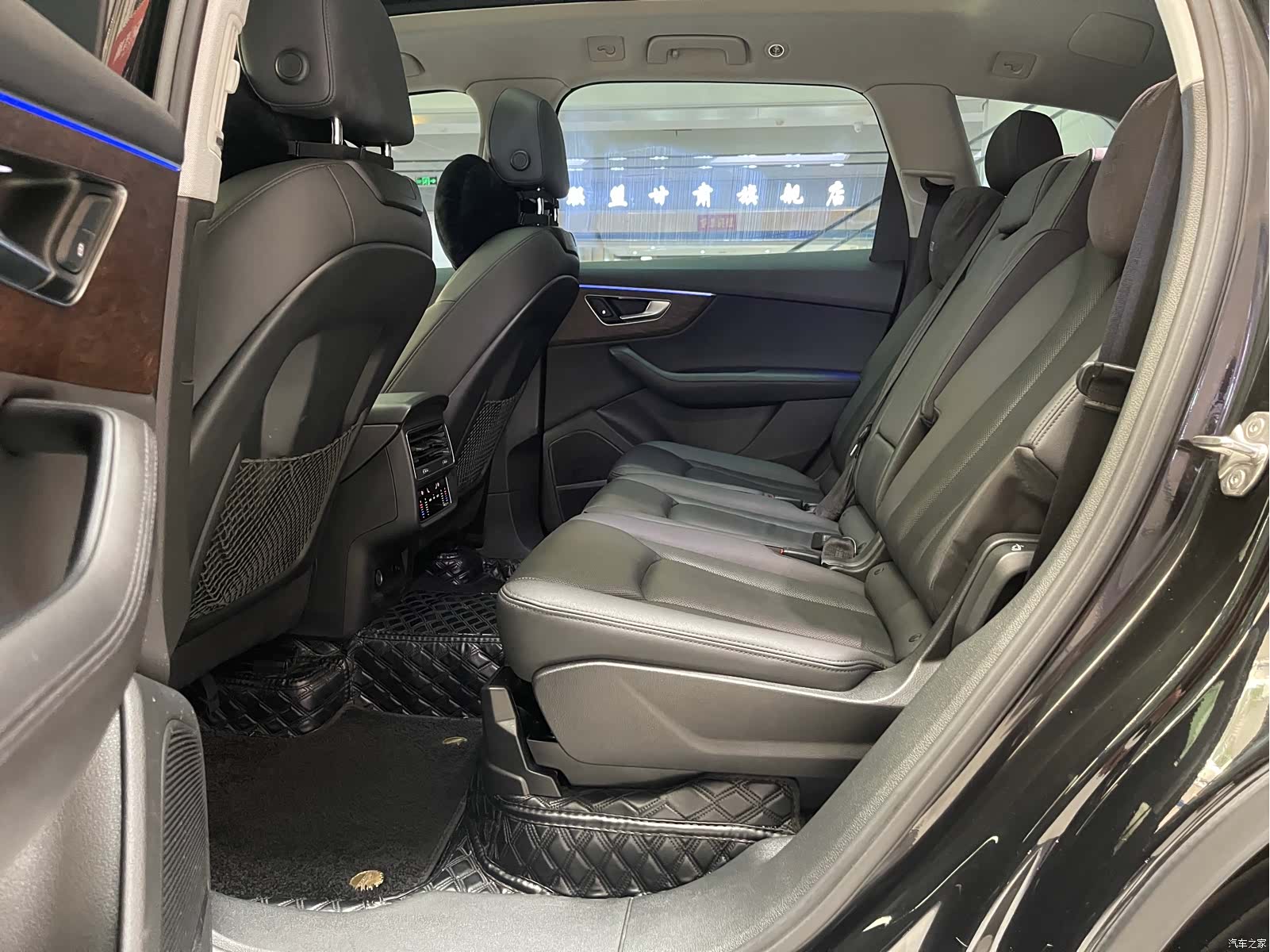 Audi Q7, 2023 15